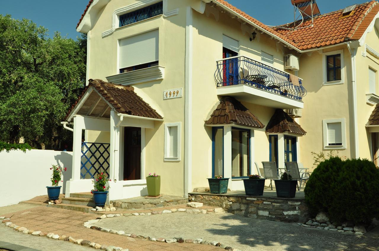 Mani Villas Skála Sotíros Eksteriør billede
